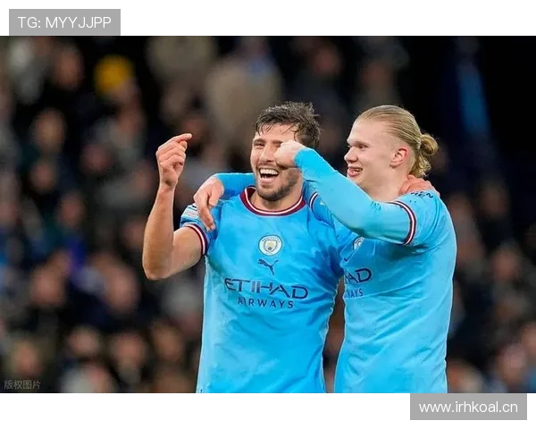 鲁本·迪亚斯:与斯通斯、沃克等人构建曼城防线体系 鲁本·迪亚斯:与斯通斯、沃克等人构建曼城防线体系