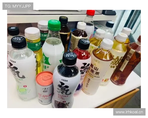 张常宁家的冰箱里塞满了蛋白粉，连饮料都喝无糖的