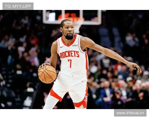 杜兰特大晚上的健身房到底练啥？这生活节奏谁顶得住啊