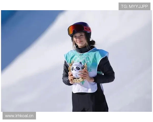 谷爱凌家冰箱贴着的不是菜谱，是训练时间表